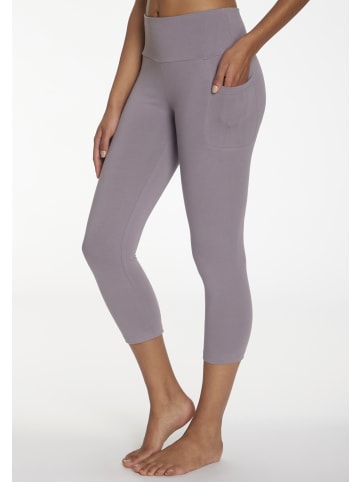 LASCANA ACTIVE 3/4-Leggings in lavendel