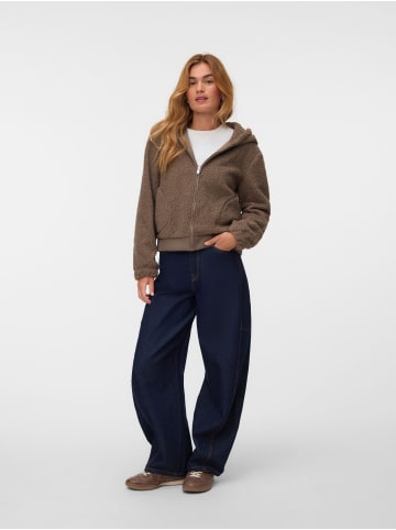 Vero Moda Jacke in Fossil