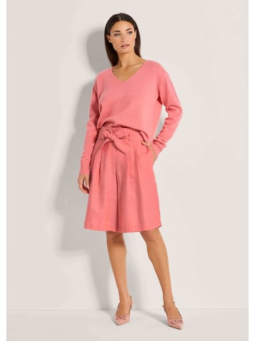 MADELEINE Highwaist-Bermudas aus Leinen in apricot