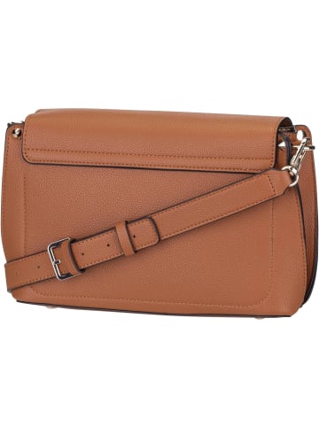 Guess Umhängetasche Meridian Flap Crossbody in Cognac