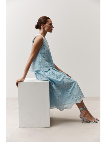 More & More süßes, feminines Spitzentop in colour contrast lace