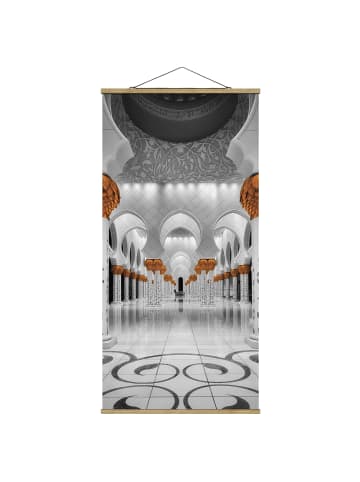 WALLART Stoffbild mit Posterleisten - In der Moschee in Schwarz-Weiß