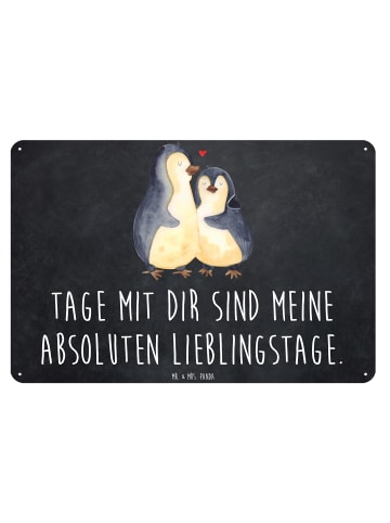 Mr. & Mrs. Panda Retro Blechschild Pinguin umarmen mit Spruch in Kreidetafel