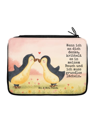 Mr. & Mrs. Panda Federmappe Pinguine Kuss Design mit Spruch in Weiß