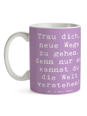 Mr. & Mrs. Panda Mug Spruch Unbekannte Orte erkunden mit Spruch in Lavendeltraum
