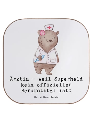 Mr. & Mrs. Panda Tassenuntersetzer Ärztin Superheld mit Spruch in Weiß