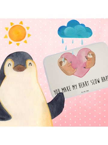 Mr. & Mrs. Panda Badteppich Faultiere Herz mit Spruch in Weiß