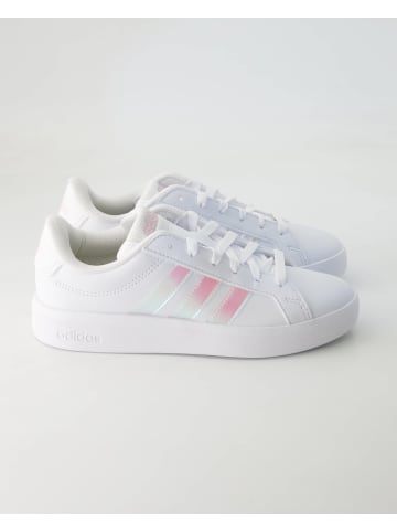 adidas Sneaker in Weiß