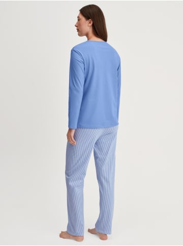 Calida Pyjama in hydrangea blue