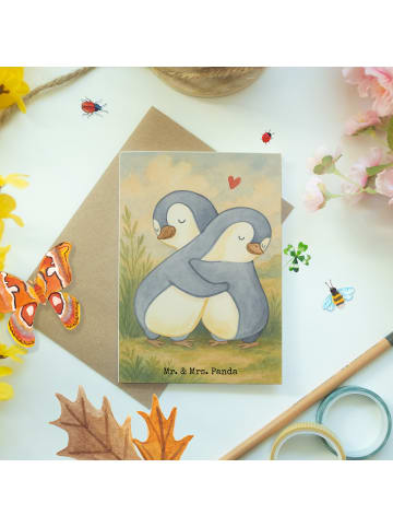 Mr. & Mrs. Panda Klappkarte Pinguine Kuscheln Design ohne Spruch in Weiß