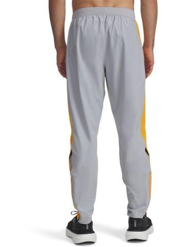 Under Armour Sweat Pant "Velociti Storm Pant" in Grau