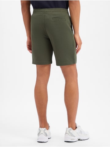 Nils Sundström Shorts in oliv - 0005