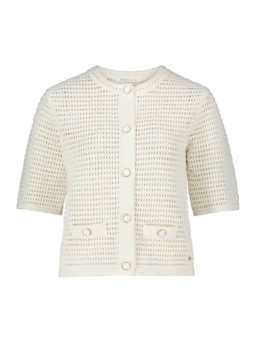 BETTY & CO Sommer-Strickjacke mit Knopfleiste in Rohweiß