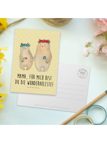 Mr. & Mrs. Panda Postkarte Bären mit Blumenkranz mit Spruch in Gelb Pastell