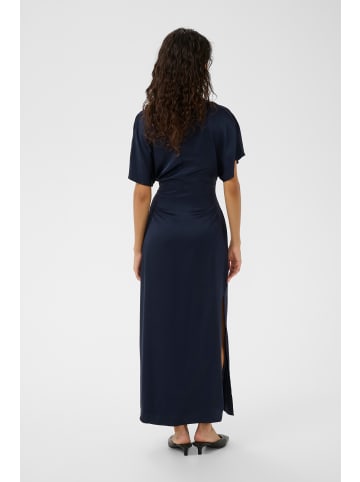 Soaked in Luxury Kleid SLEvilia Feminine Form in Night Sky