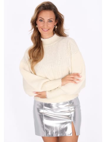 faina Women Sweater in offwhite