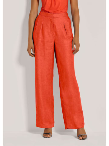 MADELEINE Weite Leinenhose mit Bundfalten in blutorange