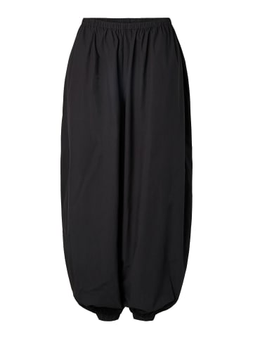 Pieces Hose in Black