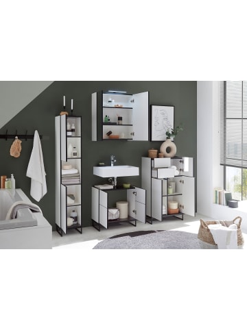 home24 Beleuchteter Spiegelschrank Cleek in Weiß