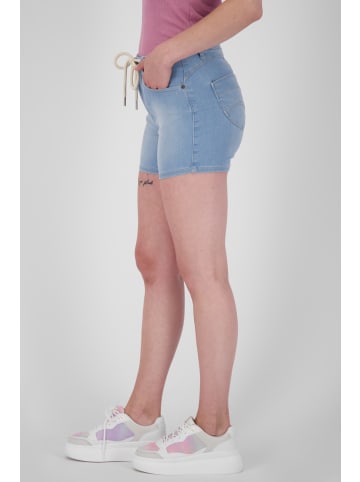 alife and kickin Shorts JanaAK DNM A in light denim washed