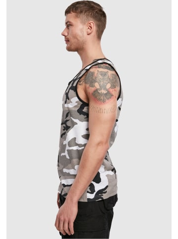 Brandit Tank-Tops in urban