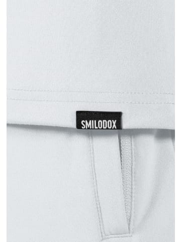 SMILODOX T-Shirt Micah in Hellgrau