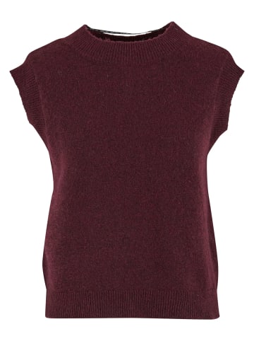 Noisy may Noisy may in windsor wine