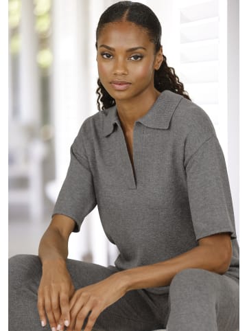 LASCANA Poloshirt in dunkelgrau