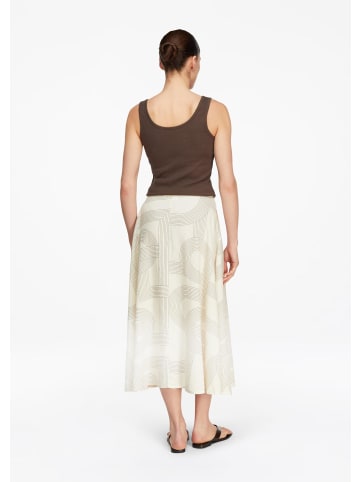 comma Rock in 04A8_creme