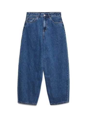 Vero Moda Mom Jeans in Medium Blue Denim