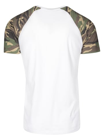 Urban Classics T-Shirts in wht/woodcamo