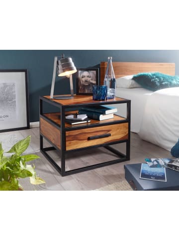 KADIMA DESIGN Massiver Sheesham-Holz Nachttisch: Stilvolle Industrie-Optik, Stauraum
