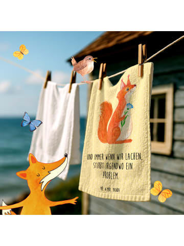 Mr. & Mrs. Panda Handtuch Eichhörnchen Blume mit Spruch in Gelb Pastell