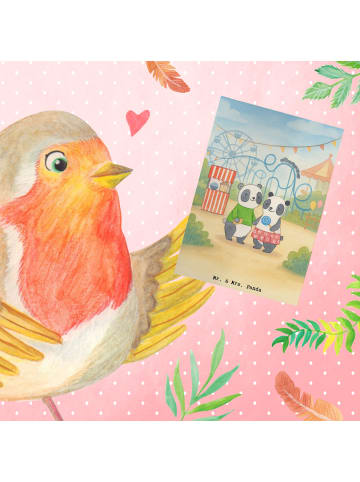 Mr. & Mrs. Panda Grußkarte Pandas Freizeitpark besuchen Design o... in Weiß