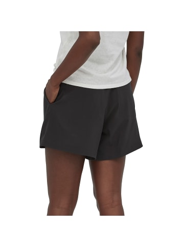 Patagonia W FLEETWITH SHORTS in Schwarz