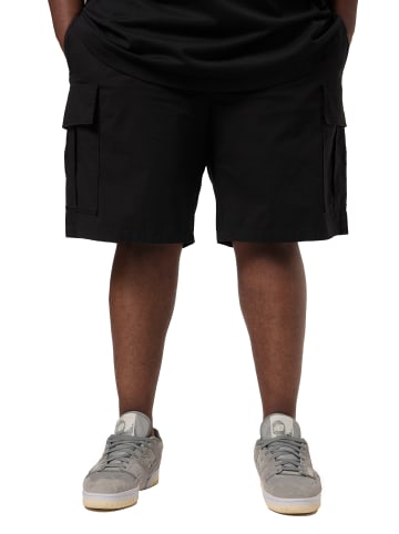 STHUGE Bermuda in schwarz