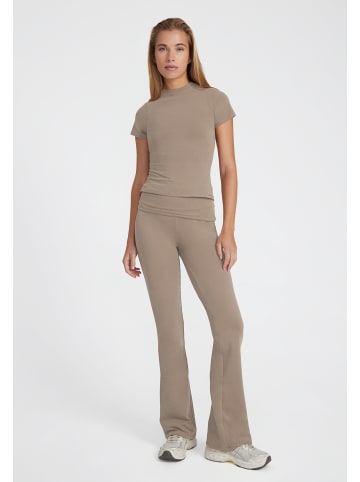 Style Republic Foldover Pants in Taupe