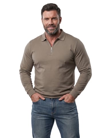Men Plus Poloshirt in braun grau