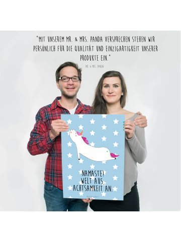 Mr. & Mrs. Panda Bild Einhorn Yoga mit Spruch in Blau Pastell