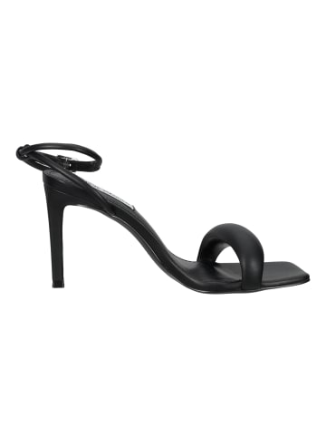 Steve Madden Sandalen in Schwarz
