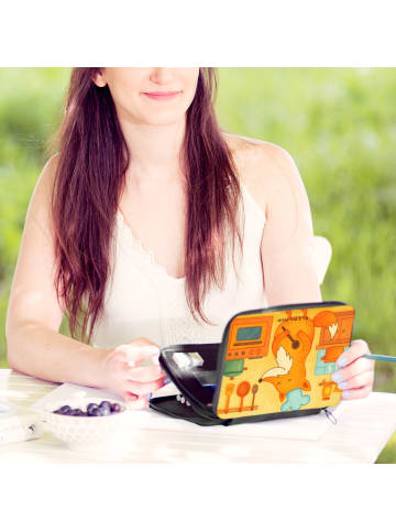 Mr. & Mrs. Panda Federtasche Fuchs Koch Design ohne Spruch in Weiß