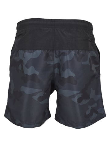 Urban Classics Badeshorts in blk/darkcamo