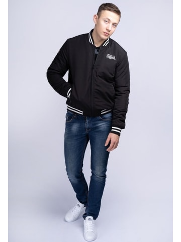 Lonsdale Jacke "Trusthorpe" in Schwarz