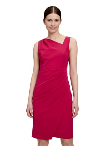 Vera Mont Cocktailkleid ohne Arm in Dark Raspberry