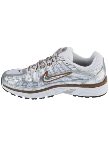 Nike Nike W P-6000 in Weiß