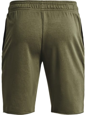 Under Armour Short "UA Rival Shorts aus French Terry" in Grün