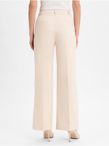 comma Hose in beige