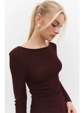 NO MATTER WHAT Blouse in Bordeaux