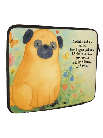 Mr. & Mrs. Panda Notebook Tasche Mops Design mit Spruch in Weiß