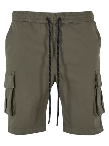 Urban Classics Cargo Shorts in olive